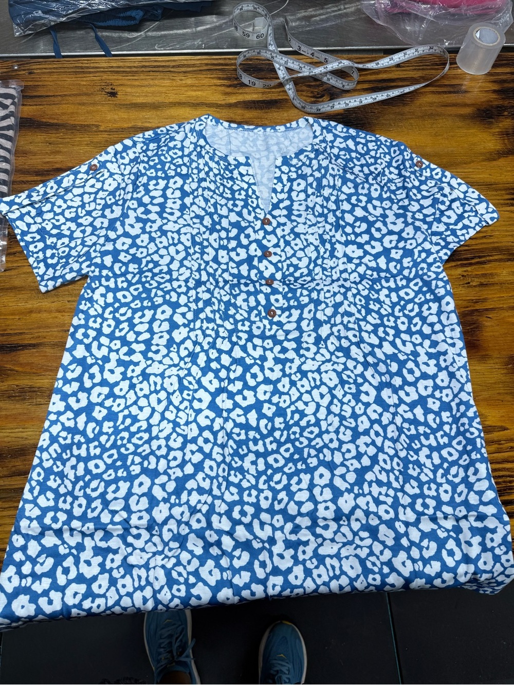 Women's Blue White Printed Short-Sleeve Henley Blouse